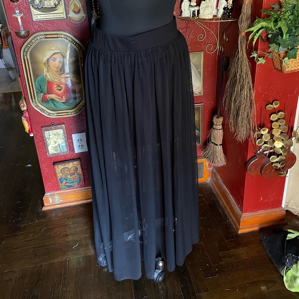 Torrid mesh maxi skirt